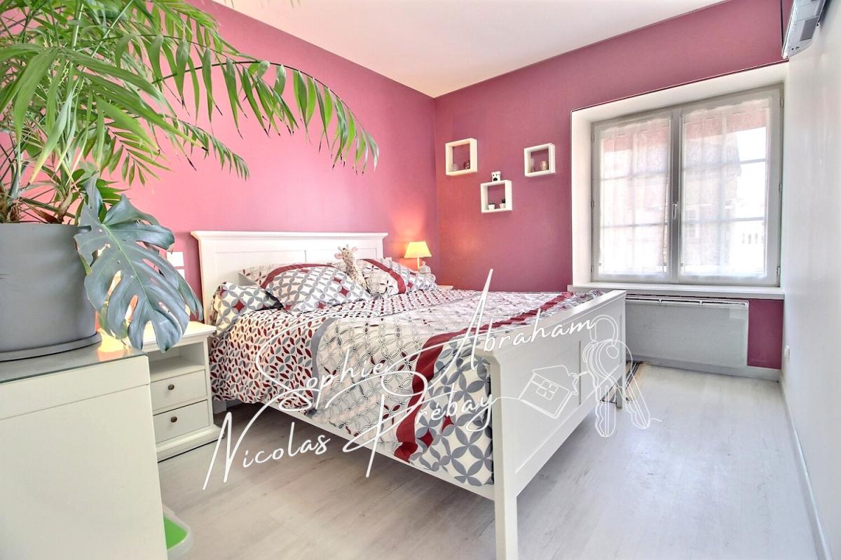 OUTARVILLE Corps de ferme avec nombreuses dépendances. Fort potentiel ! 12