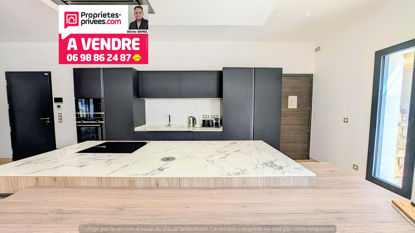 MONTAUROUX MAGNIFIQUE VILLA MODERNE ET PRESTATIONS HAUT DE GAMME 6