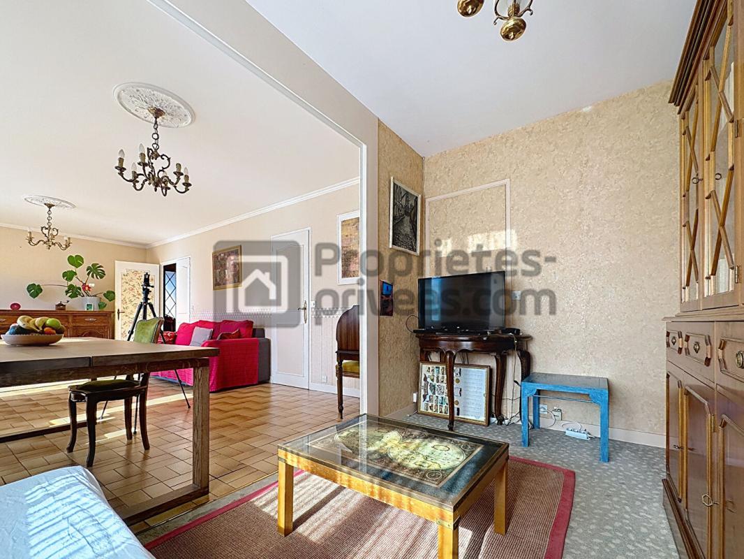 LAGNY-SUR-MARNE Maison Lagny Sur Marne 4 pièce(s) 100 m2 7