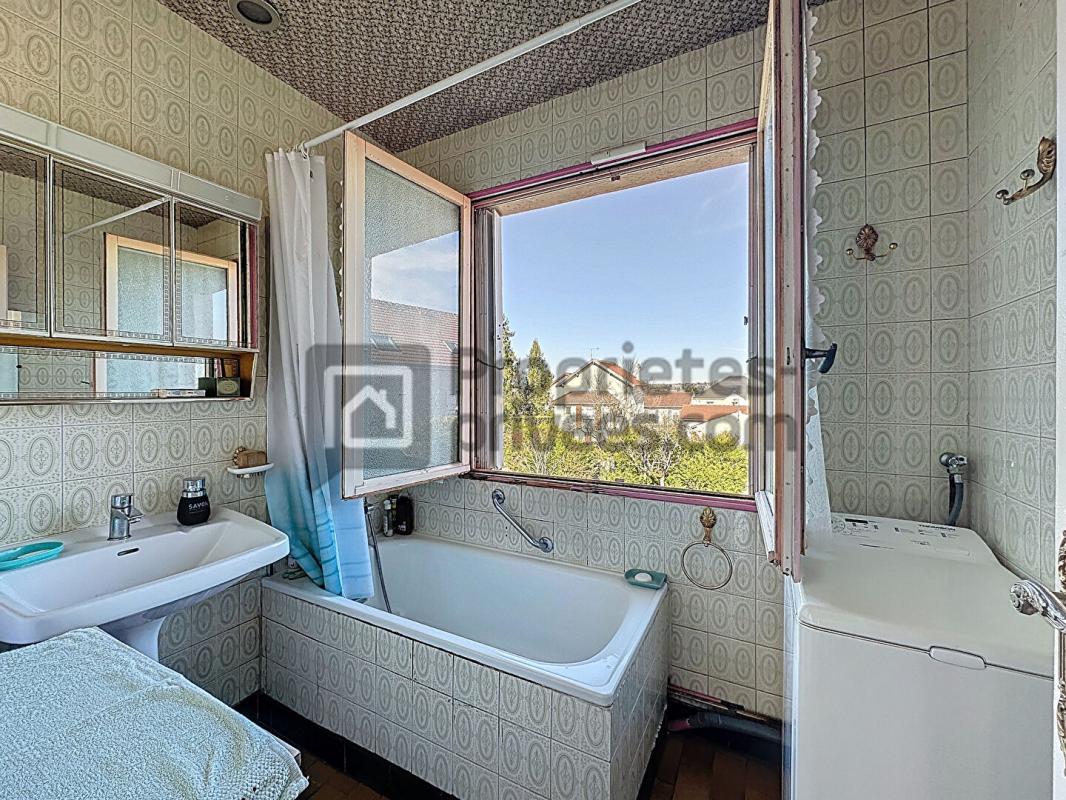 LAGNY-SUR-MARNE Maison Lagny Sur Marne 4 pièce(s) 100 m2 9