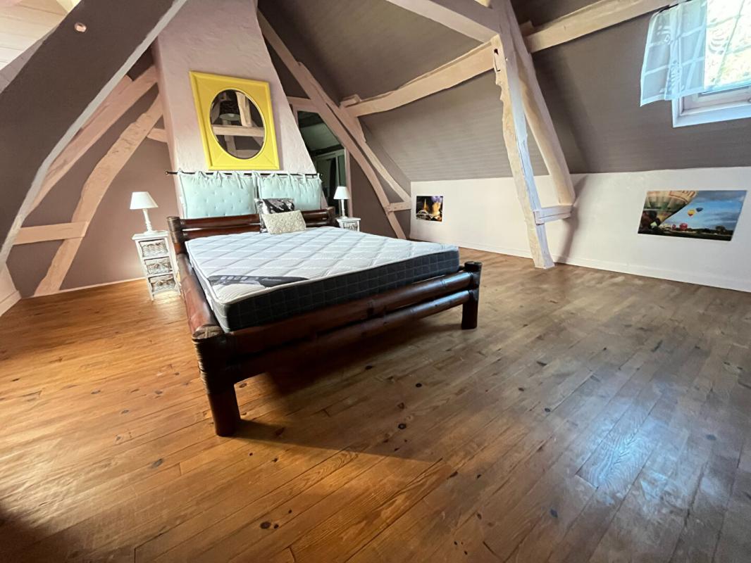 GOURNAY-EN-BRAY Maison LONGERE  3 chambres  161M2 14