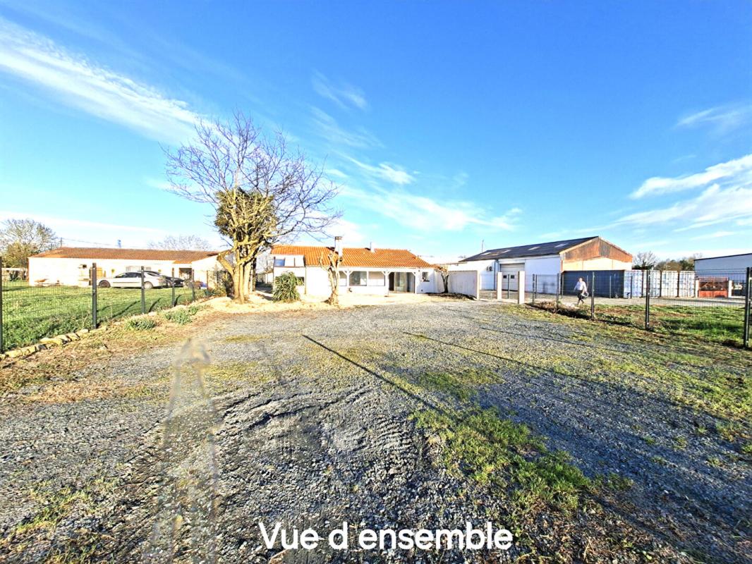 CHARRON Maison Charron 5 pièce(s) 145 m² jardin 760 m2 18