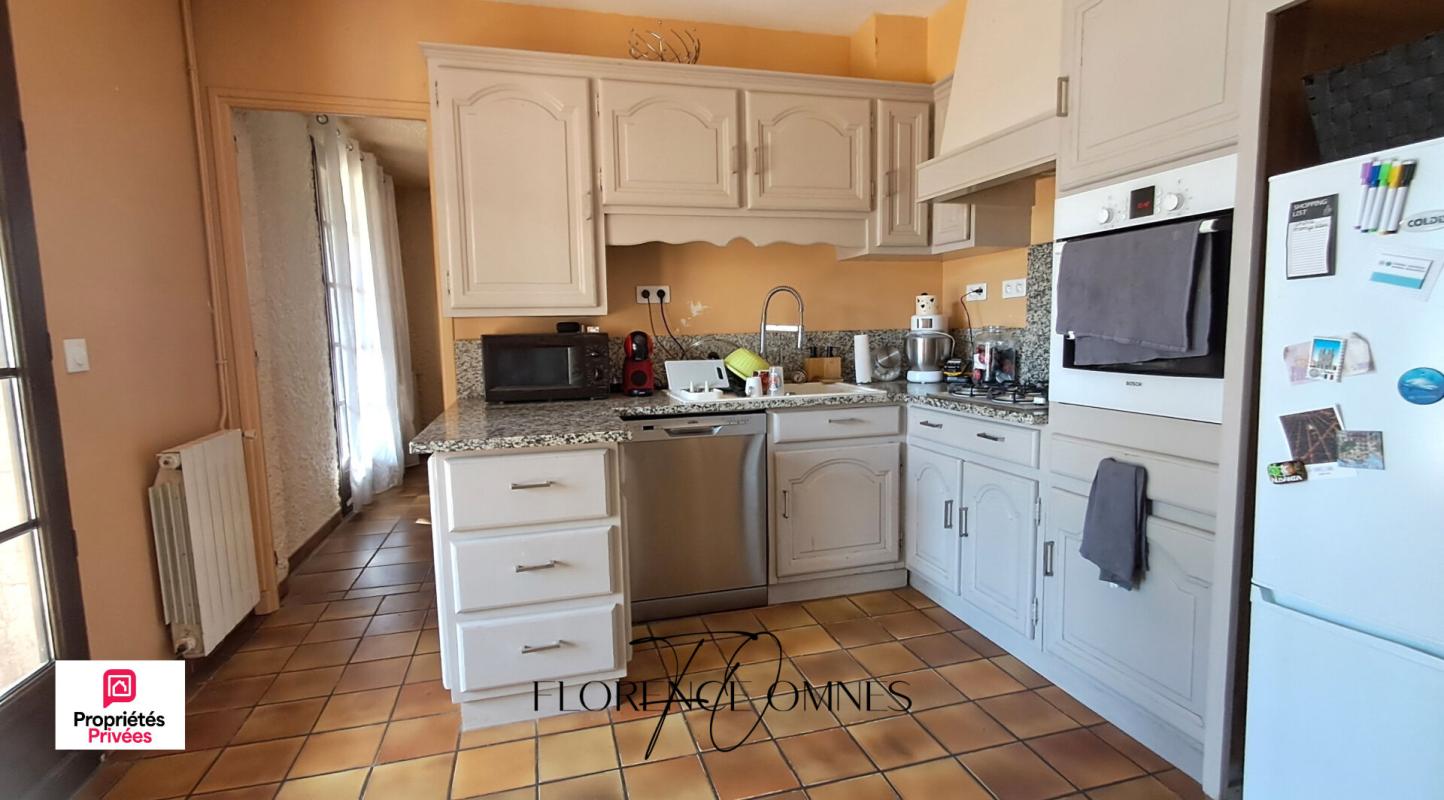 TREBES TREBES - Maison familiale - 5 chambres -196 m² avec piscine, grand garage et terrain arboré 6