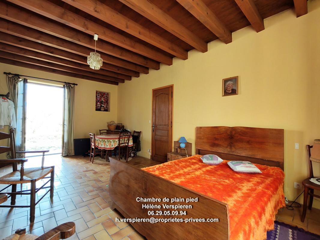 BELVES Maison Belves 8 pièce(s) 181 m2 terrain de 9017 m2 9