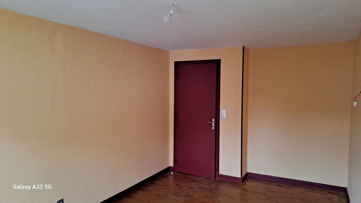 VIOMENIL Maison mitoyenne ( Viomenil  88260) 17