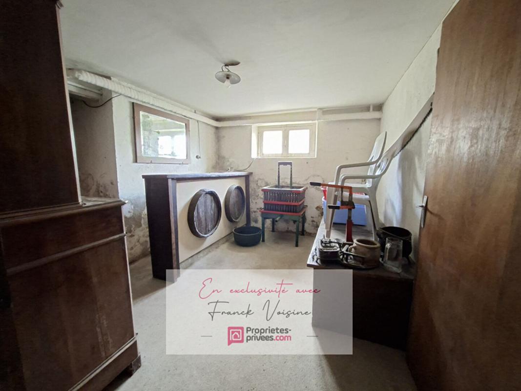 LES HERBIERS A VENDRE en Exclusivité aux Herbiers, Maison de 140 m2 avec 4 Chambres et 1 bureau sur un terrain constructible de 1700 m2 env 17