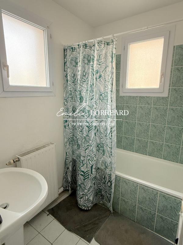 COULAINES Maison Coulaines 5 pièce(s) 92.5 m2 6