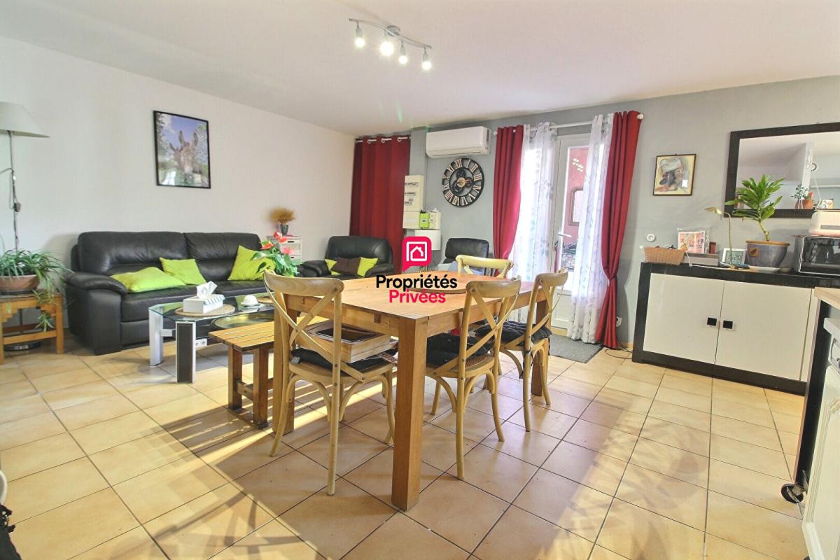 SAINT-HIPPOLYTE-DU-FORT Appartement 75 m² en Location -  3 chambres à Saint Hippolyte Du Fort 1