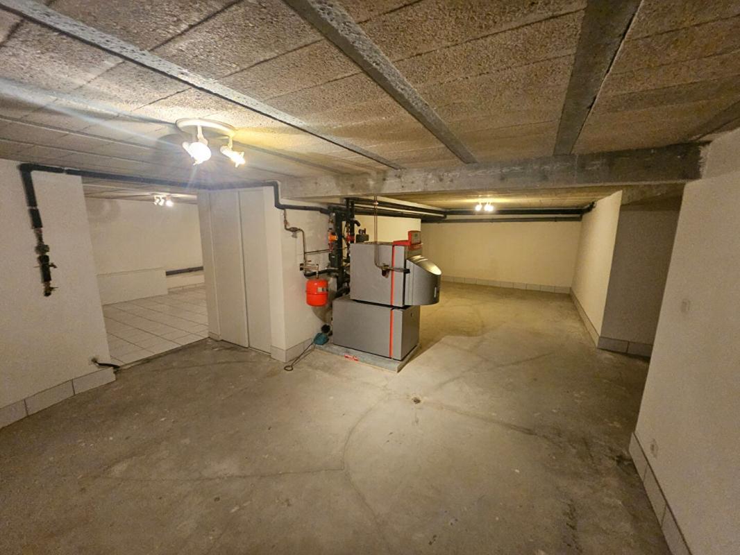 ASNIERES-LES-DIJON Village nord 5 mins de Dijon spacieuse maison 7