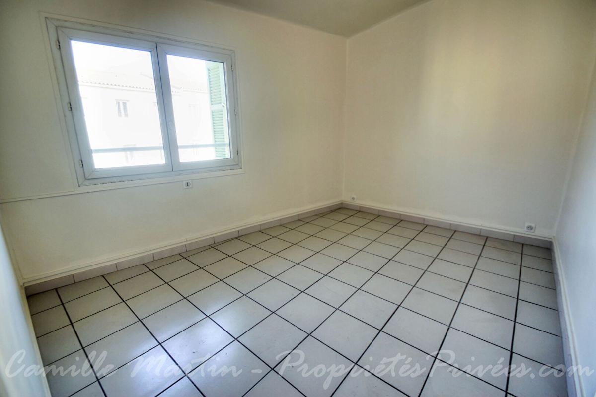 SAINT-RAPHAEL Appartement Saint Raphael 3 pièce(s) 47 m2 9