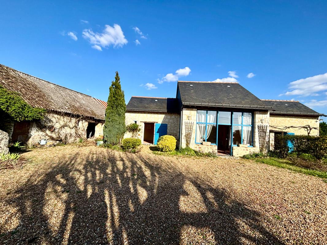 BAUGÉ-EN-ANJOU Maison avec gîtes - 10 pièce(s) 235 m2 2