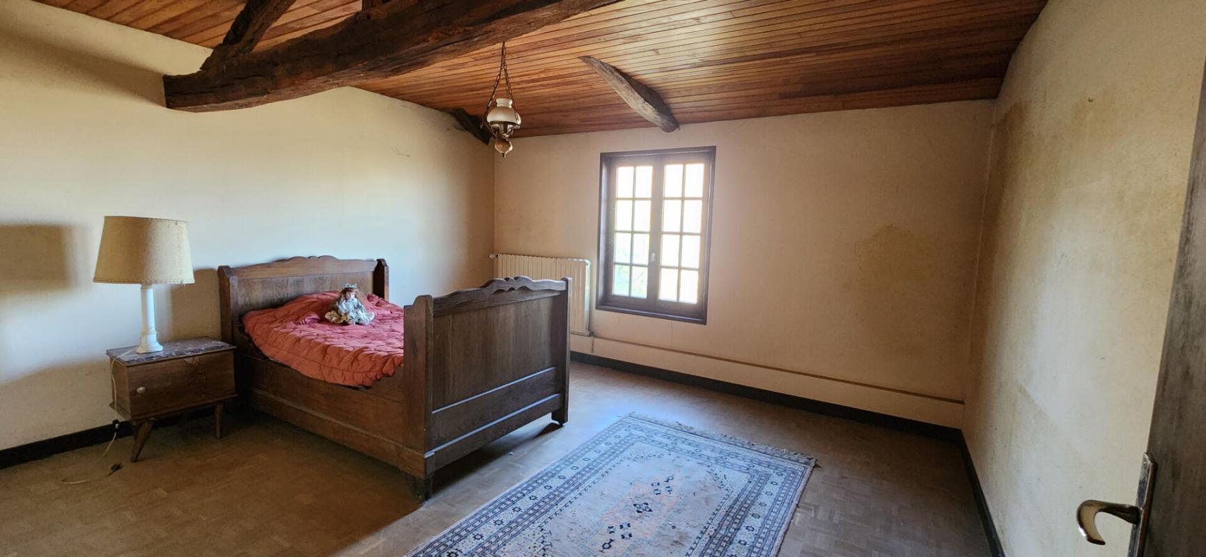 SAINT-REMY-EN-BOUZEMONT-SAINT-GENEST-ET-ISSON Maison Saint Remy En Bouzemont Saint Genest Et Isson 10 pièce(s) 300 m2 11