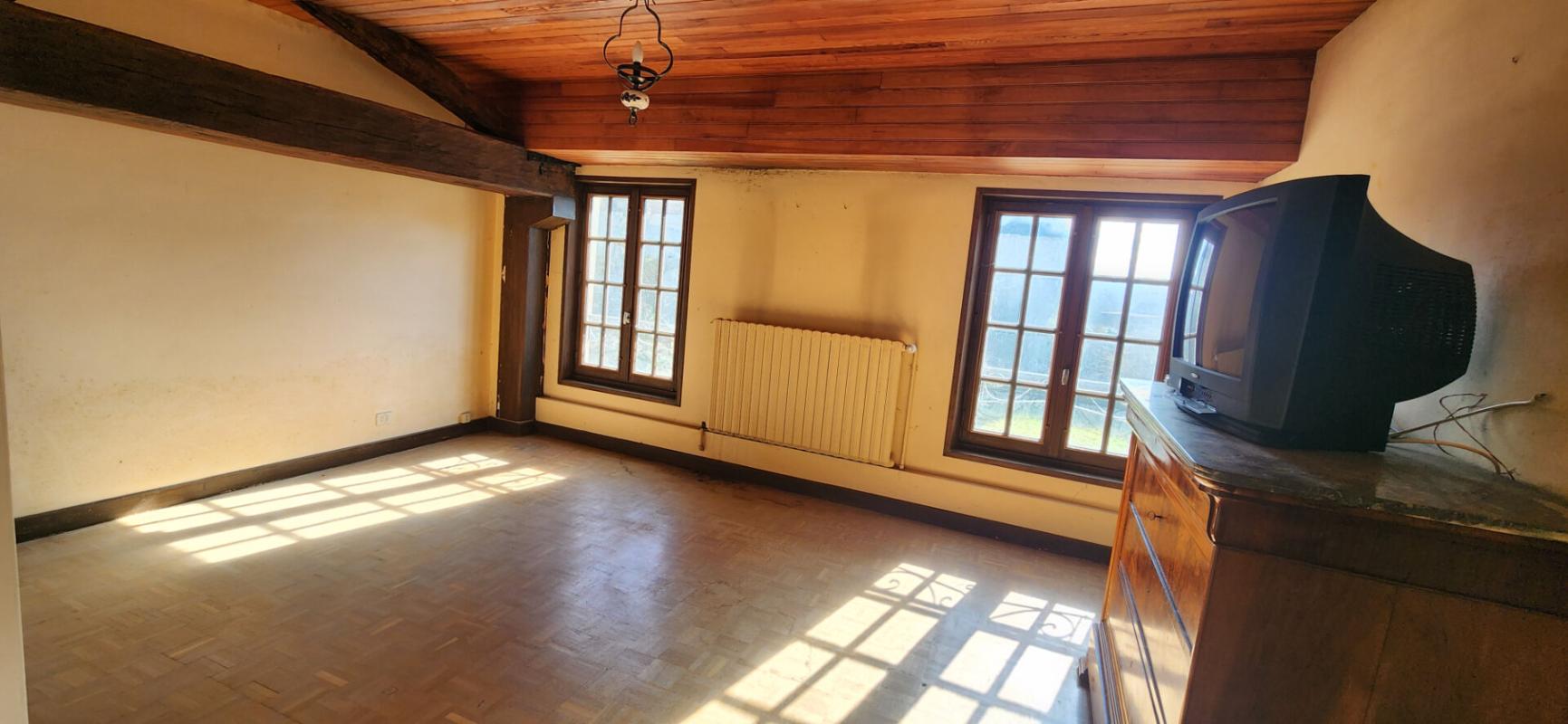 SAINT-REMY-EN-BOUZEMONT-SAINT-GENEST-ET-ISSON Maison Saint Remy En Bouzemont Saint Genest Et Isson 10 pièce(s) 300 m2 9