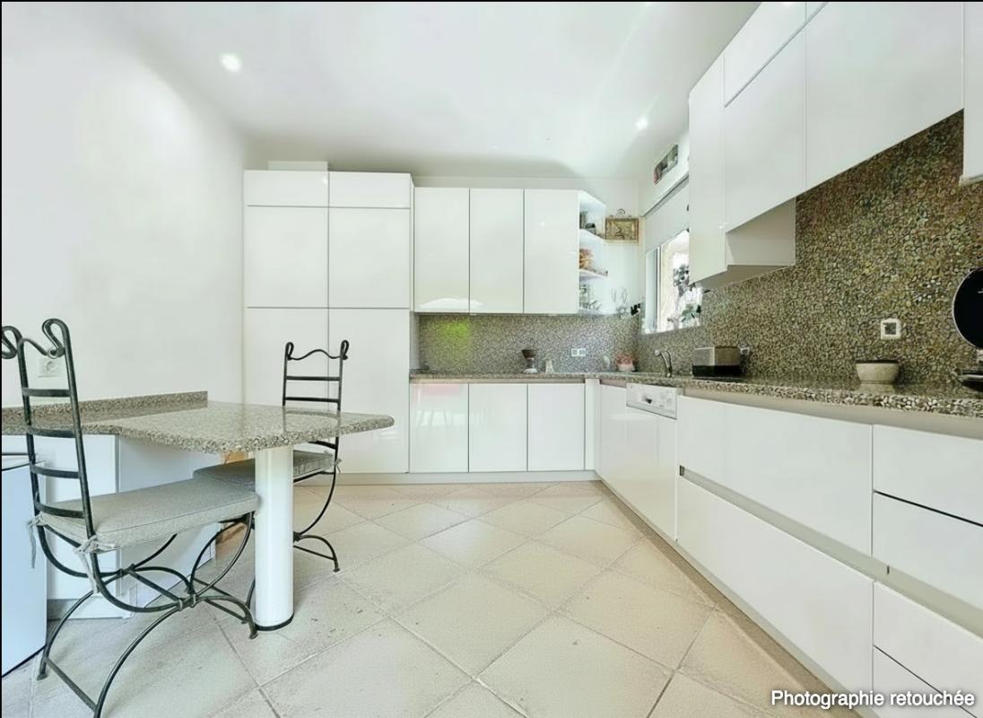 AURIBEAU-SUR-SIAGNE 06810 Auribeau-sur-Siagne ? Villa 4 pièces de caractère 6