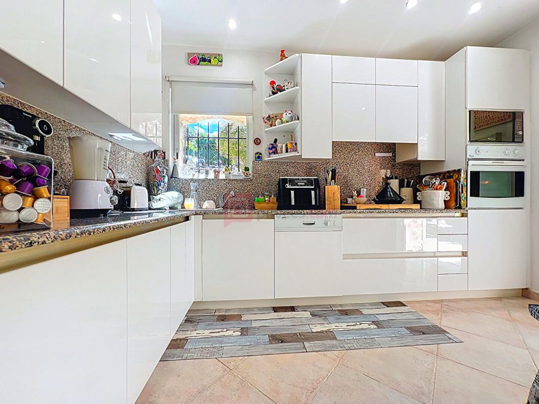 AURIBEAU-SUR-SIAGNE 06810 Auribeau-sur-Siagne ? Villa 4 pièces de caractère 7