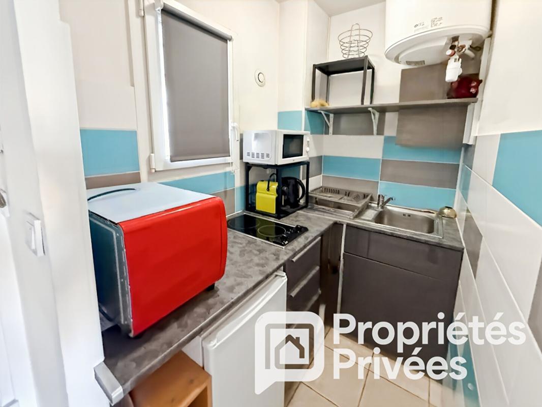 CAGNES-SUR-MER STUDIO  Meublée  Hippodrome / Plages 6