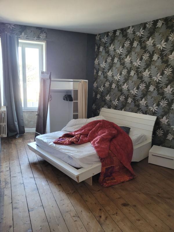 FONTENAY-LE-COMTE Maison Fontenay Le Comte 6 pièce(s) 164.58 m2 5