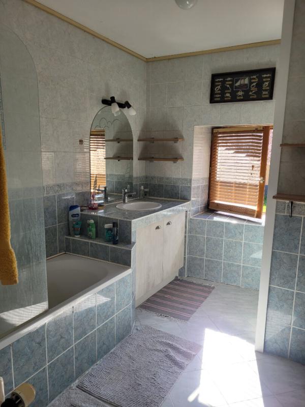 FONTENAY-LE-COMTE Maison Fontenay Le Comte 6 pièce(s) 164.58 m2 7