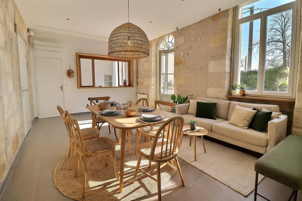 LE TAILLAN-MEDOC Maison en pierre 3 chambres 5