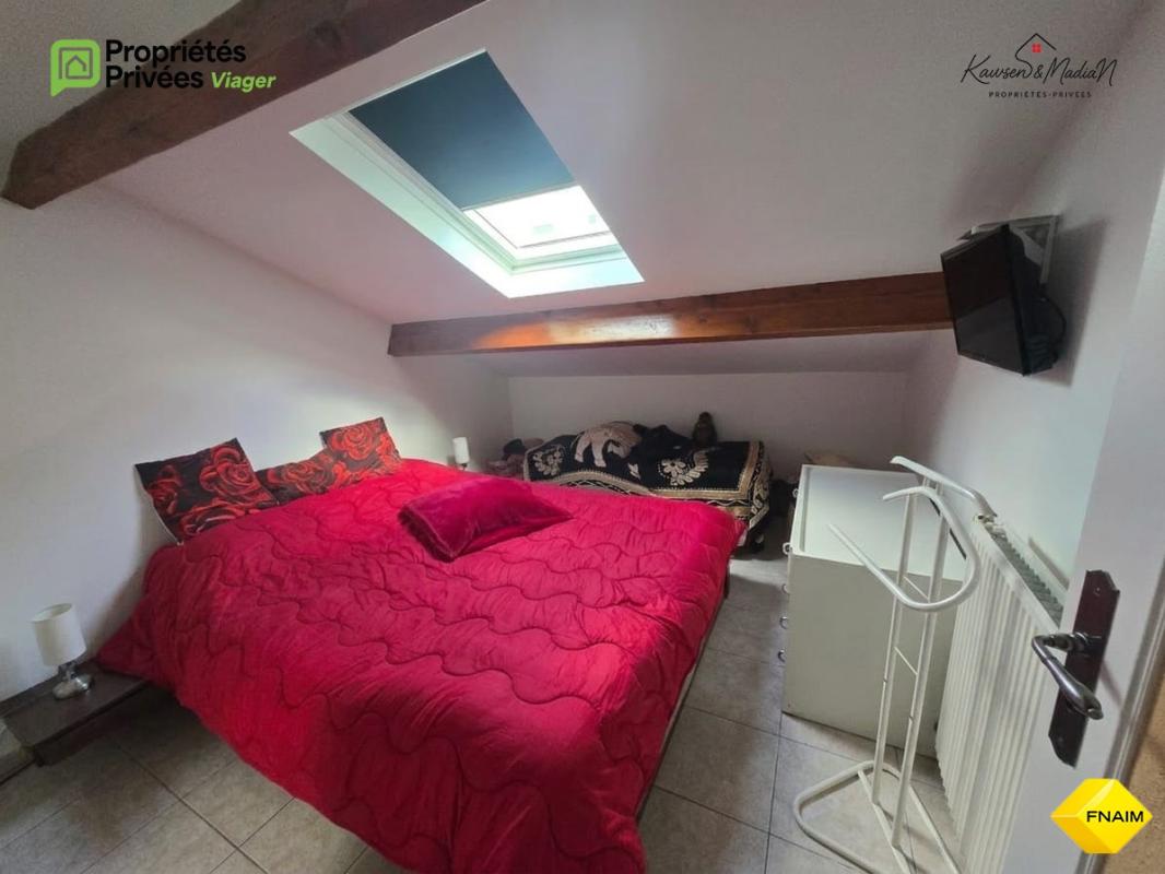 BAGNOLET VIAGER OCCUPE Immeuble avec 2 Appartements parking et cour 10