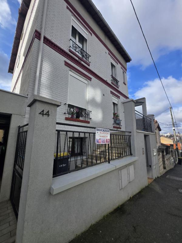 BAGNOLET VIAGER OCCUPE Immeuble avec 2 Appartements parking et cour 14