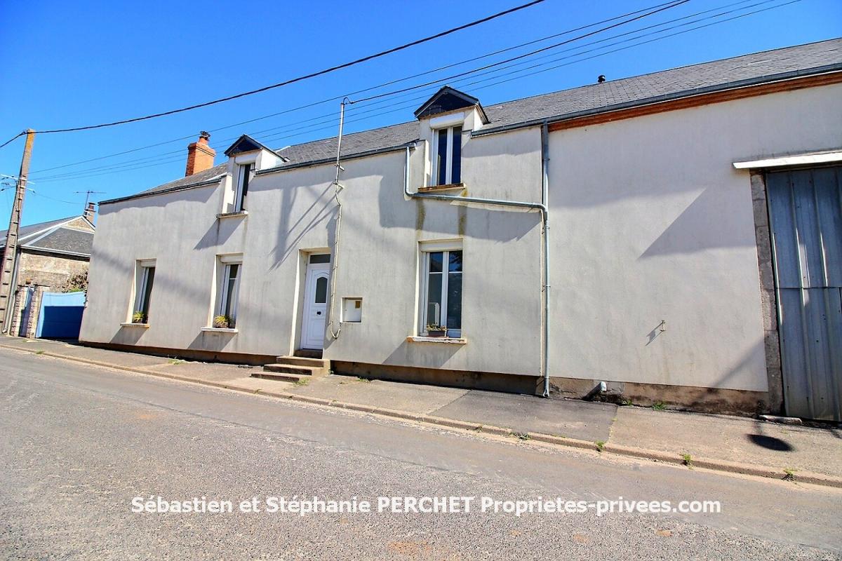 TERMINIERS Maison de village 3 chambres 150 m2 16