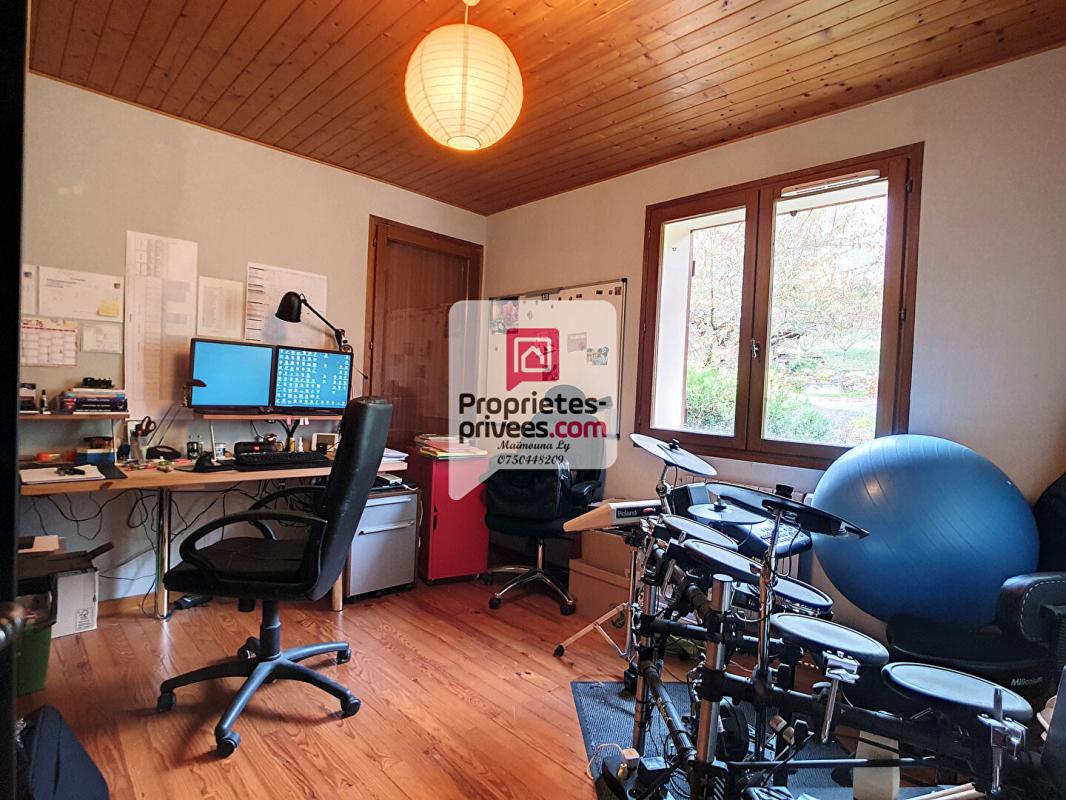 UGINE Maison Ugine 8 pièces 195 m2 8