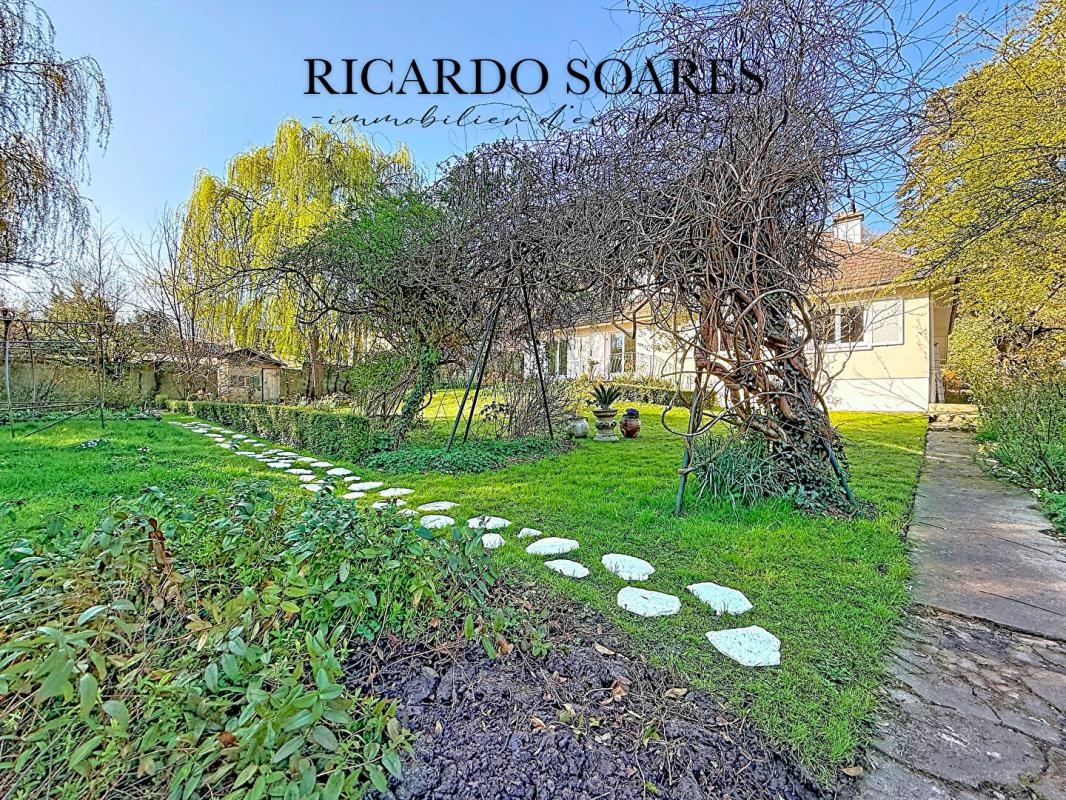 PONT-SAINTE-MAXENCE 60700 PONT-SAINTE-MAXENCE / MAISON FAMILIALE 220 m² au sol / 6 CHAMBRES / VIVABLE DE PLAIN-PIED / TERRAIN 1401 m² 16