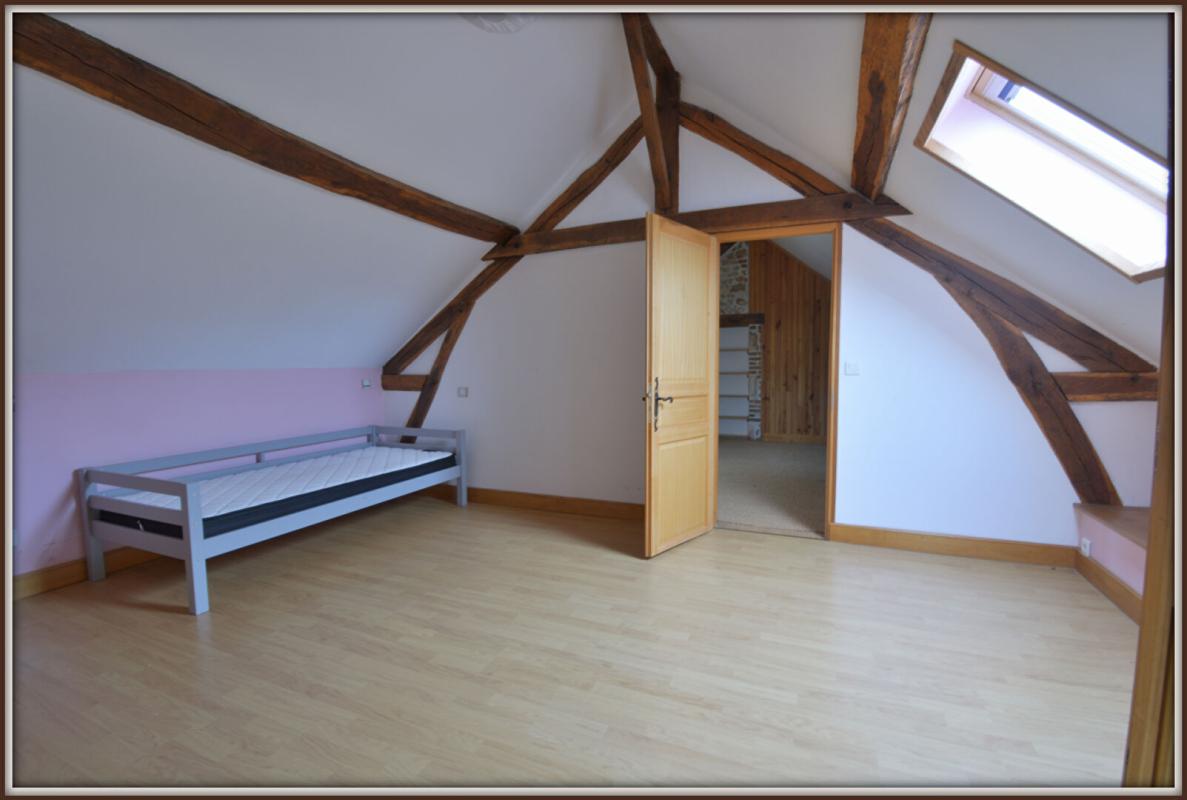 HENRICHEMONT Authentique longère au charme d'antan 8