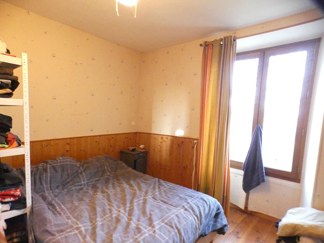 LA BACHELLERIE Maison La Bachellerie 5 chambres où gîte et habitation 12