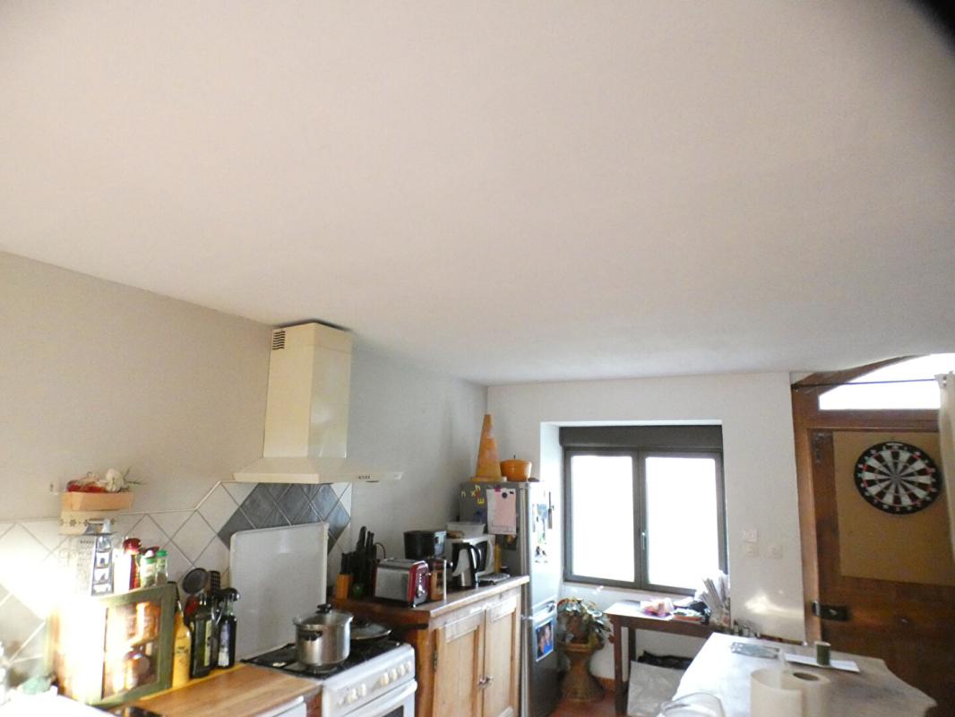 LA BACHELLERIE Maison La Bachellerie 5 chambres où gîte et habitation 13