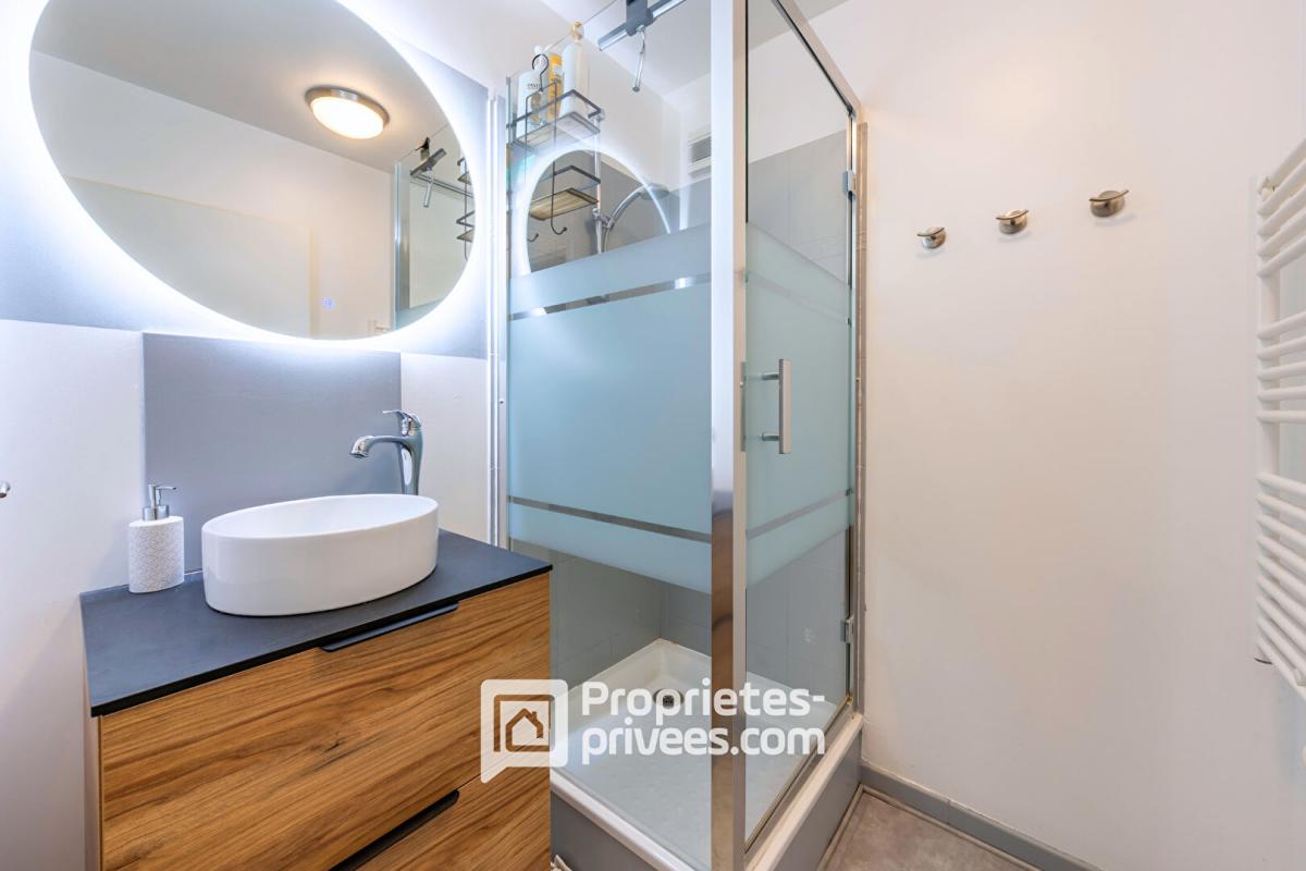 MASSY Bel appartement lumineux de 5 pièces sur Massy-Atlantis 11