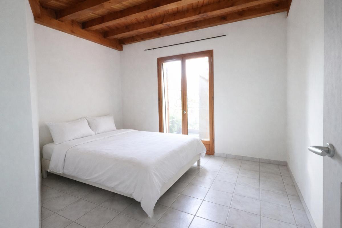 PESCHADOIRES Maison Peschadoires 7 pièce(s) 160 m2 environs + jardin +/-2000 m2 8