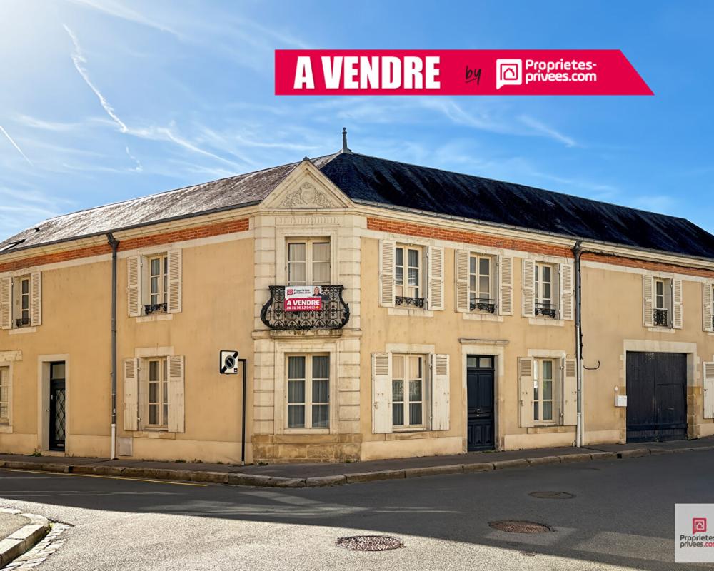 LA FLECHE Maison de Maitre - La Fleche 9 pièce(s) 244 m2 1