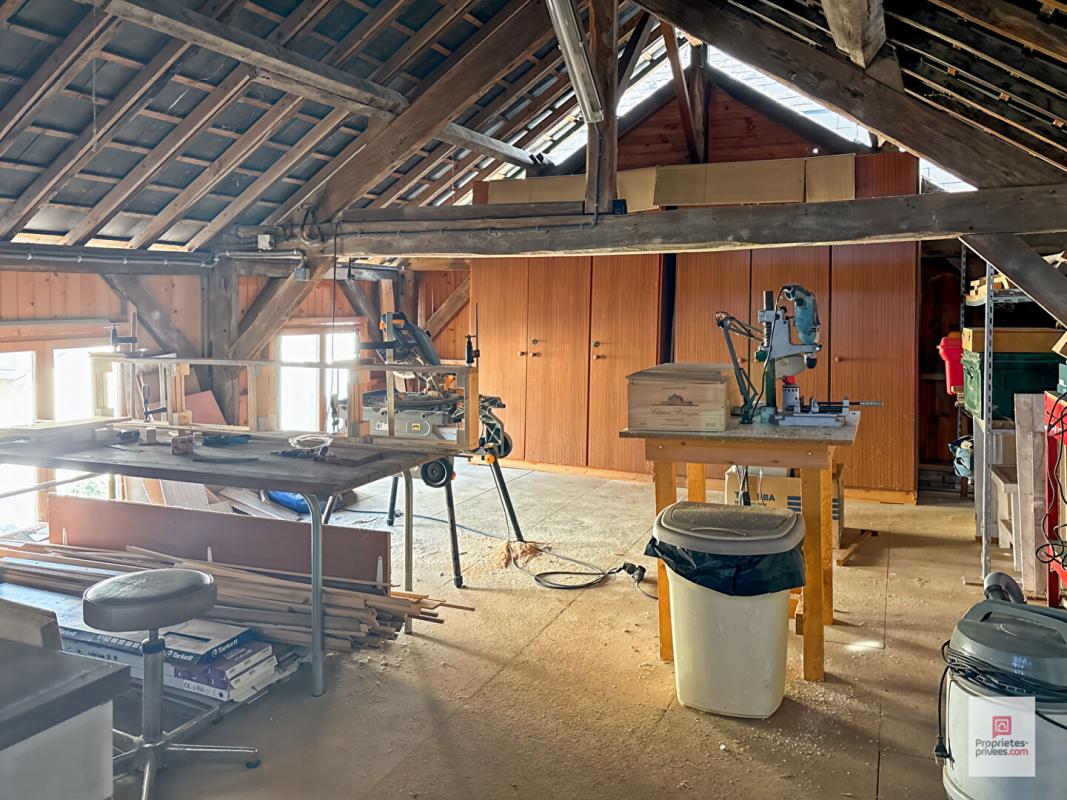 LA FLECHE Maison de Maitre - La Fleche 9 pièce(s) 244 m2 16