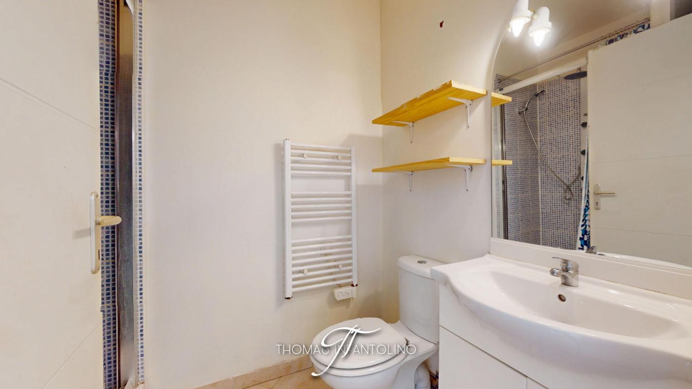 LADERN-SUR-LAUQUET EN EXCLUSIVITE - MAISON 4 FACES - 4 CHAMBRES - BUREAU - GARAGE 13