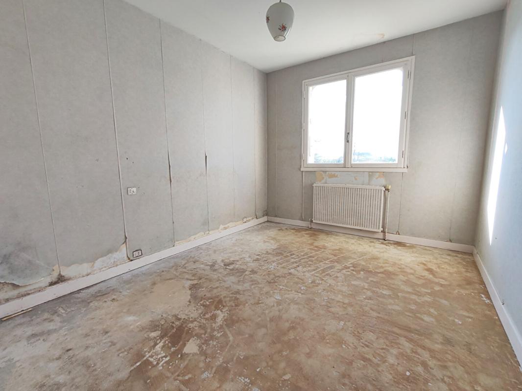 NUAILLE-D'AUNIS Nuaillé d'aunis 17540 ; maison de 104 m2, 4 chambres, parcelle de 604 m2 4