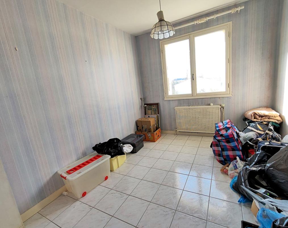 NUAILLE-D'AUNIS Nuaillé d'aunis 17540 ; maison de 104 m2, 4 chambres, parcelle de 604 m2 6