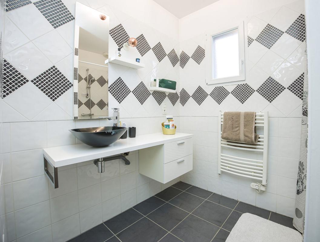 LA CHAPELLE-ACHARD Maison Les Achards 7 pièce(s) 180 m2 11