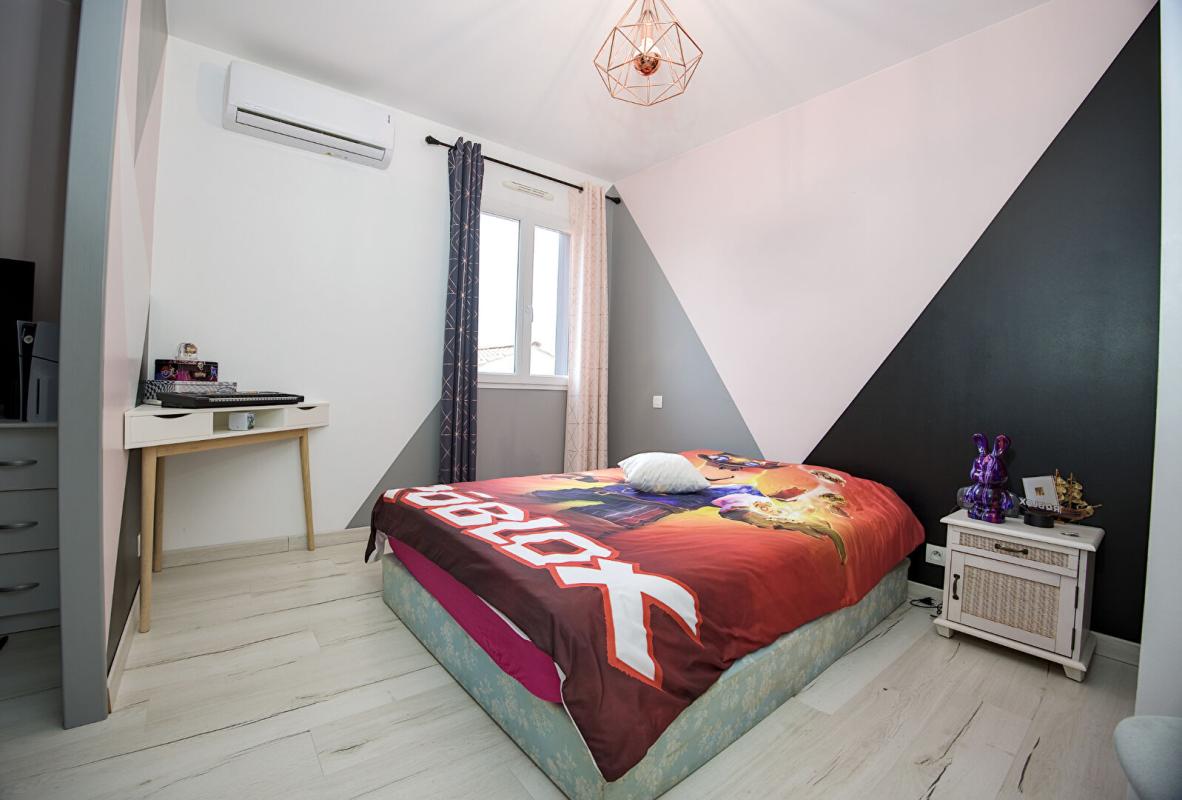 LA CHAPELLE-ACHARD Maison Les Achards 7 pièce(s) 180 m2 13