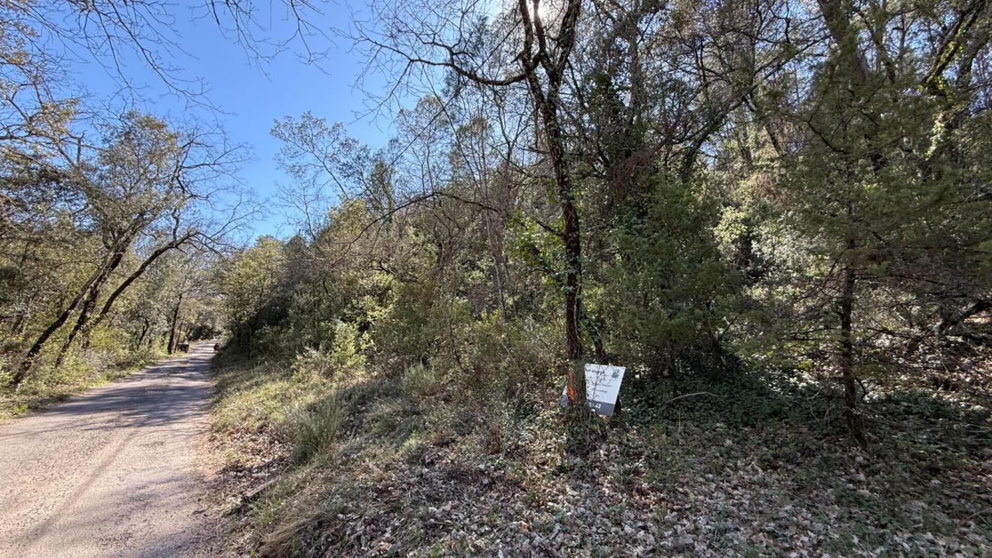 ENTRECASTEAUX Terrain forestier 5220m² Entrecasteaux 5