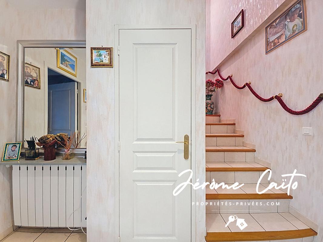 LE GRAU-DU-ROI Maison Le Grau Du Roi 4 pièce(s) 103 m2 - 3 chambres + garage + places de parking 10