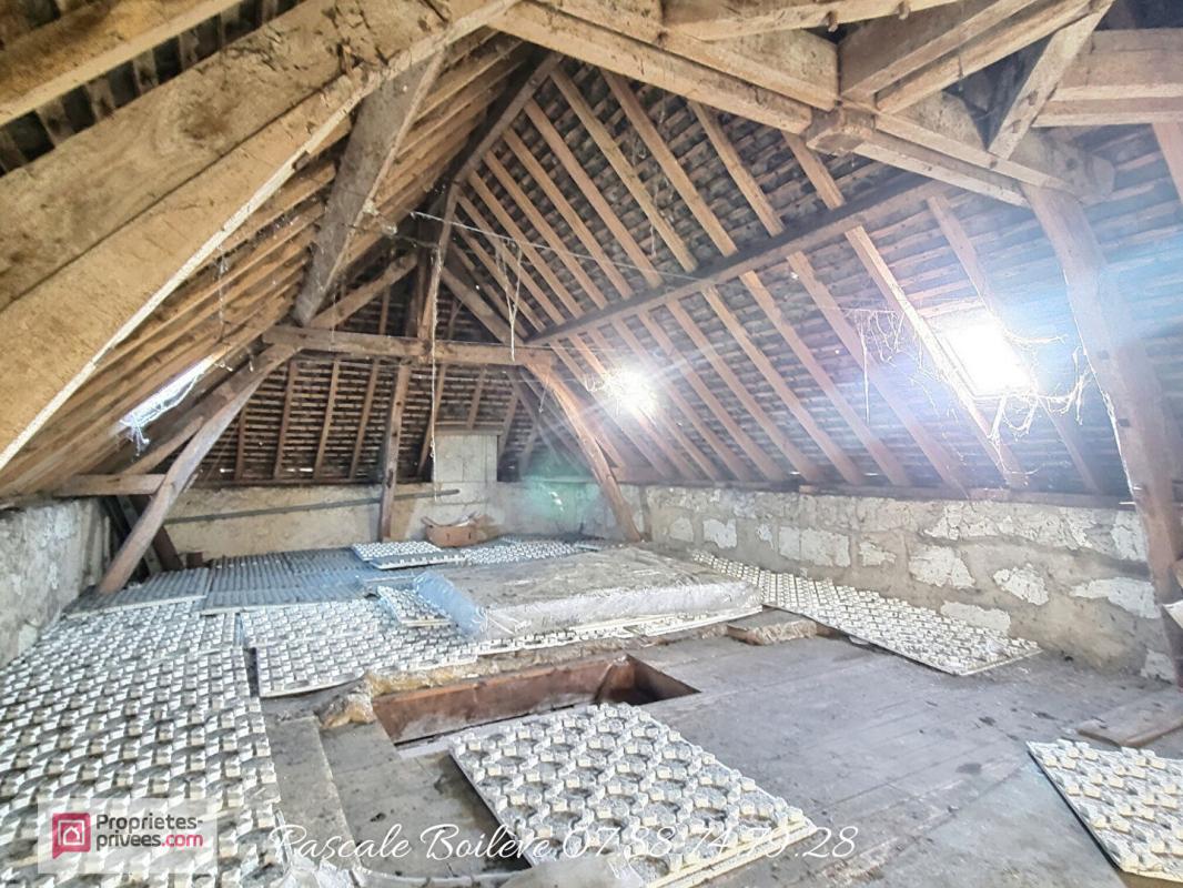 VERNOIL-LE-FOURRIER Ensemble immobilier de 3 habitations à rénover - 224 m² - VERNOIL LE FOURRIER (49390) 7