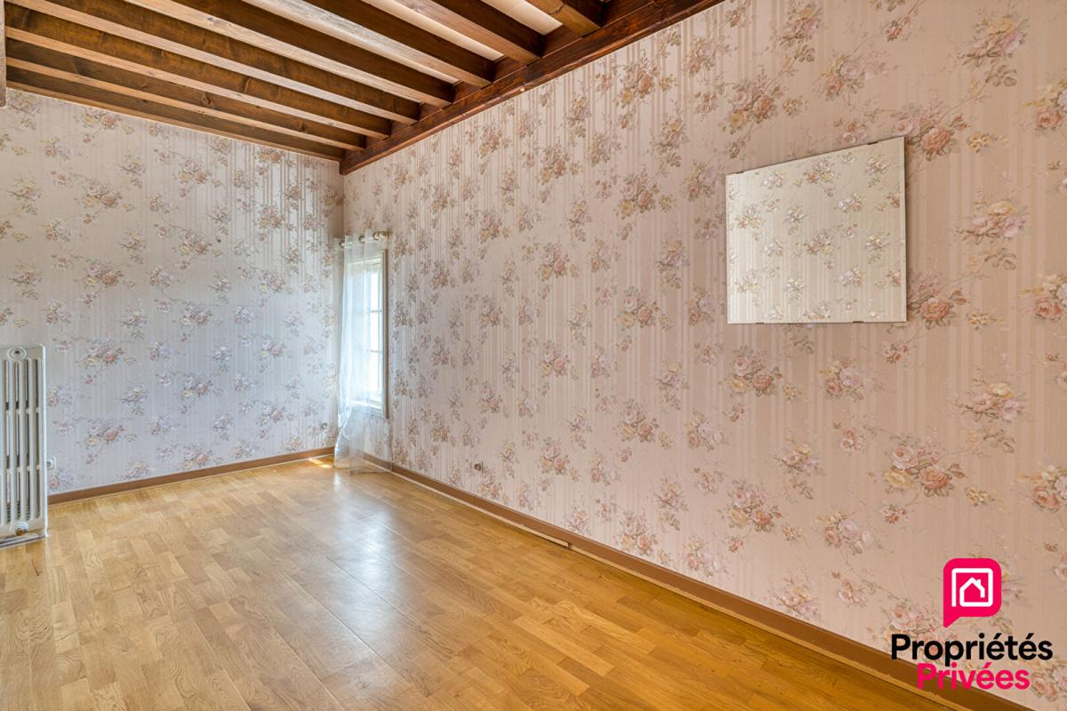 OYTIER-SAINT-OBLAS Maison de caractère de 257 m2 avec T2 indépendant - Oytier-Saint-Oblas 8