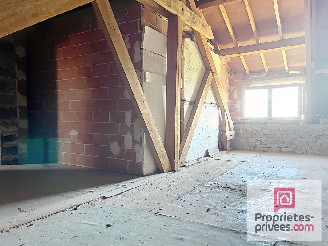 RUFFEY-LES-ECHIREY Maison/ Immeuble à rénover Ruffey Les Echirey 237,50 m2 16