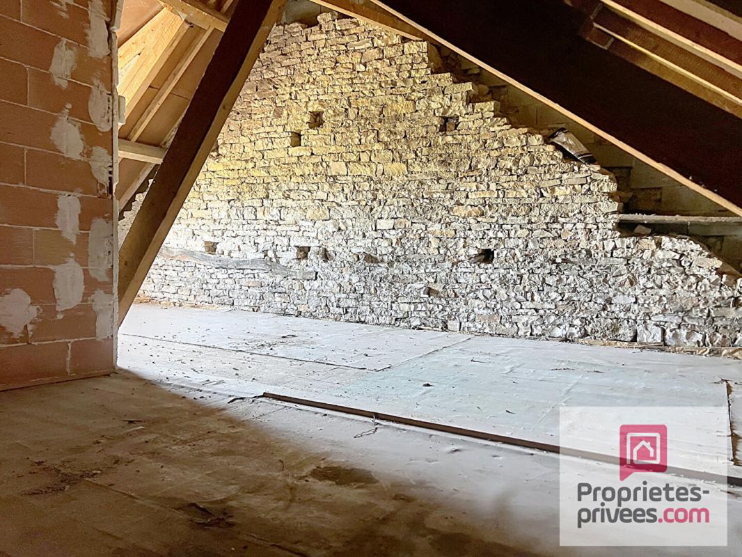 RUFFEY-LES-ECHIREY Maison/ Immeuble à rénover Ruffey Les Echirey 237,50 m2 18