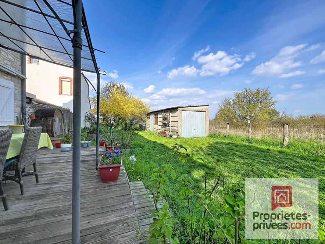 RUFFEY-LES-ECHIREY Maison/ Immeuble à rénover Ruffey Les Echirey 237,50 m2 2