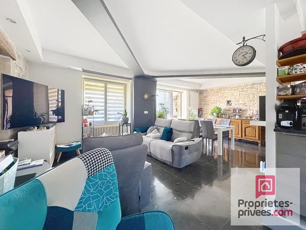 RUFFEY-LES-ECHIREY Maison/ Immeuble à rénover Ruffey Les Echirey 237,50 m2 3