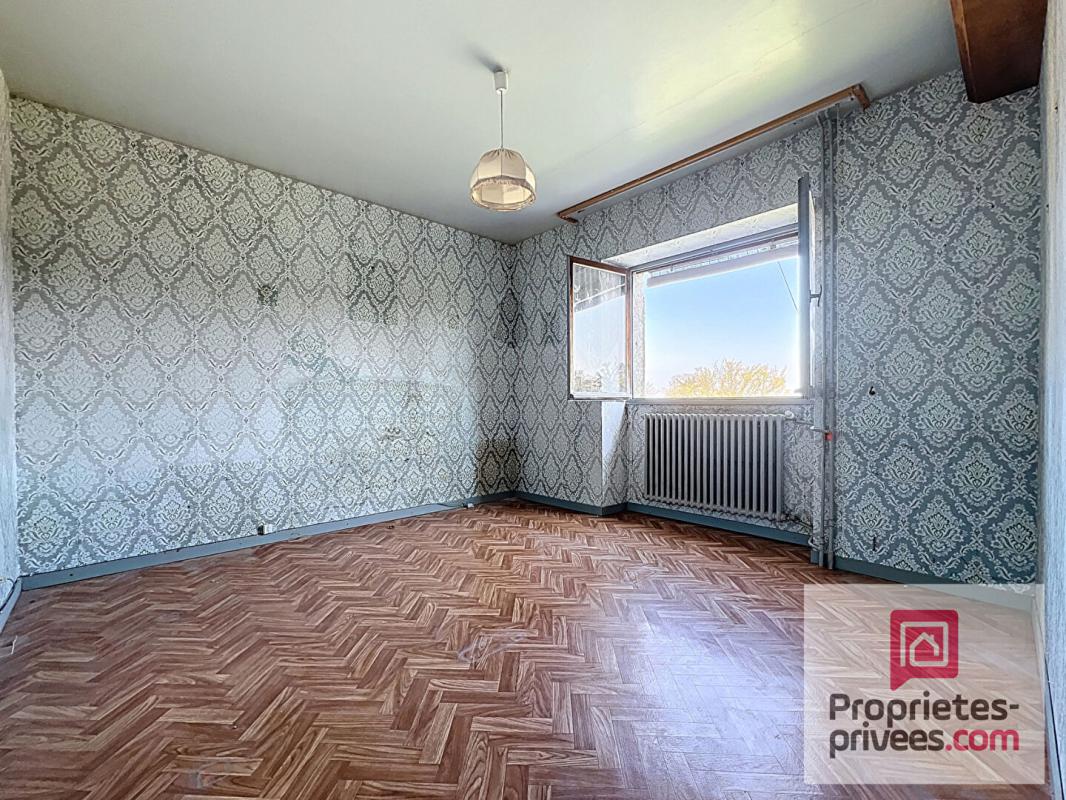 RUFFEY-LES-ECHIREY Maison/ Immeuble à rénover Ruffey Les Echirey 237,50 m2 8