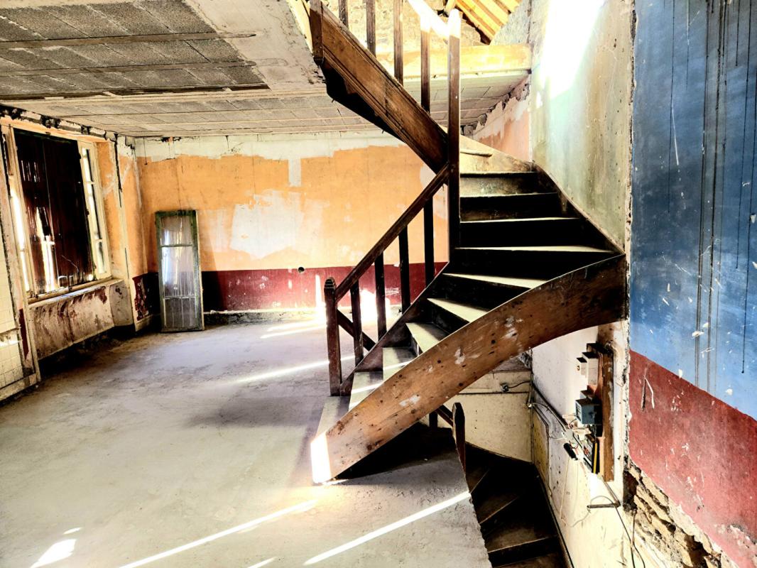 LANVENEGEN Lanvenegen 56320  - Au calme - Maison à  restaurer de 85 m2  sur 4.970 m2 - Prix : 99.990 7